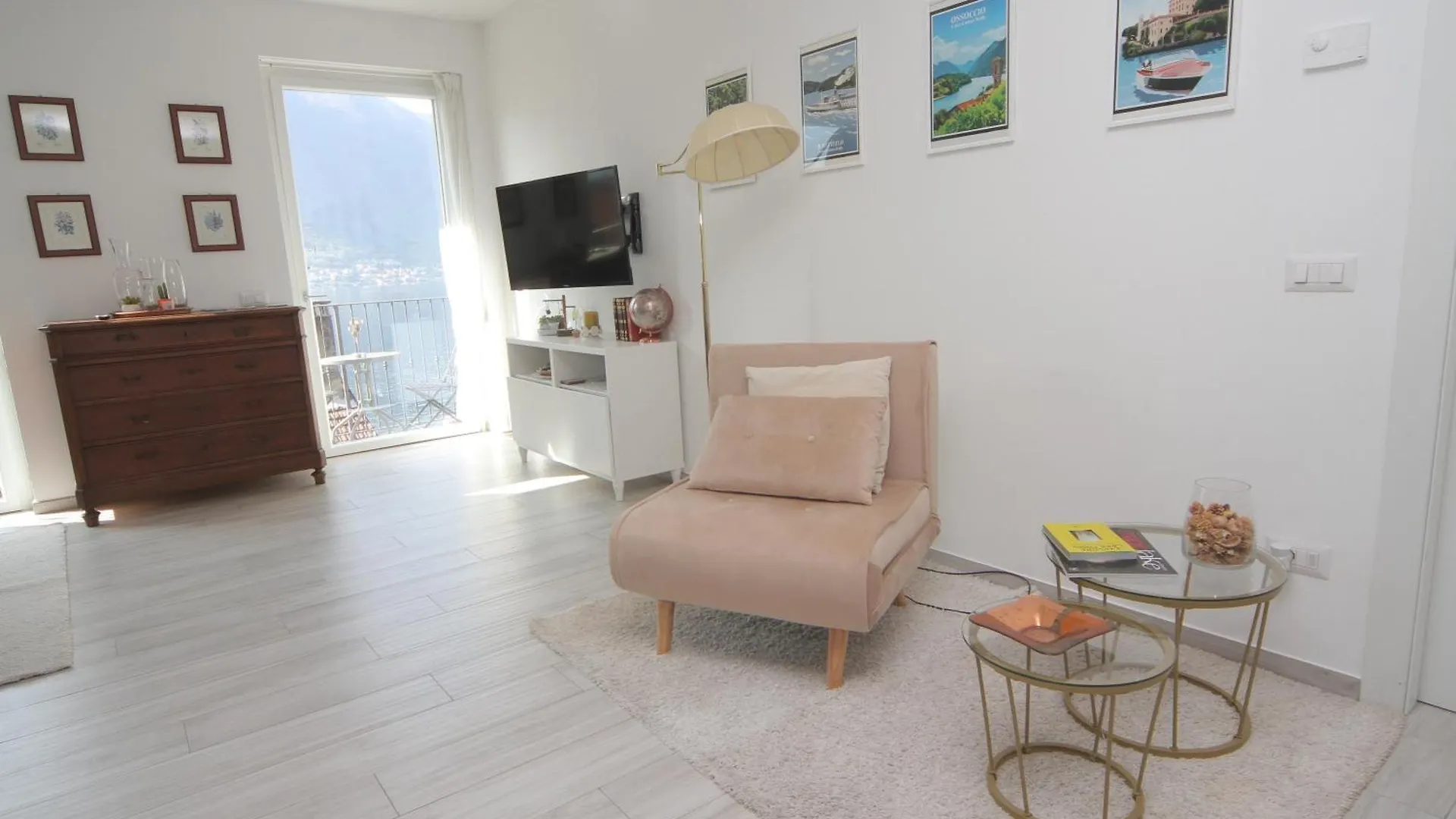 Maison Mimi Apartments Ossuccio Italy