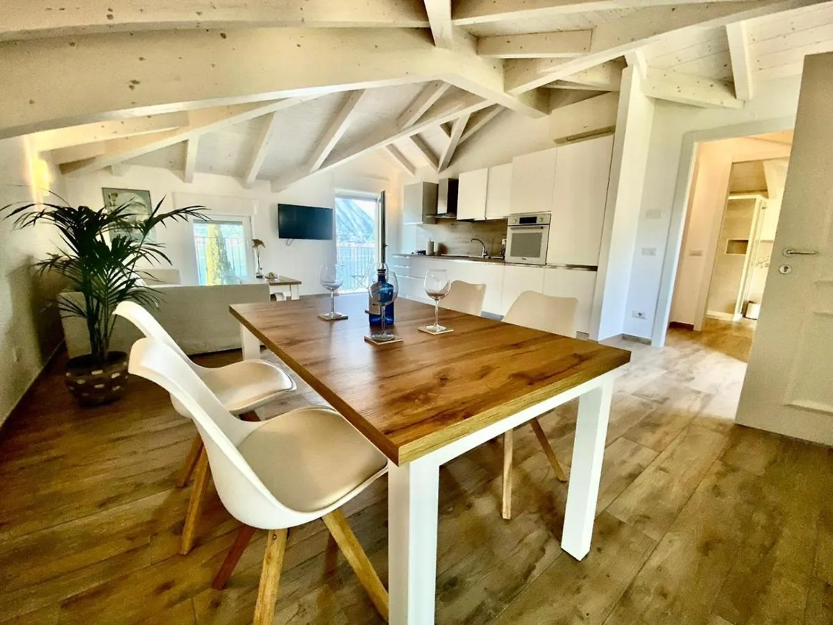 Maison Mimi Apartments Ossuccio